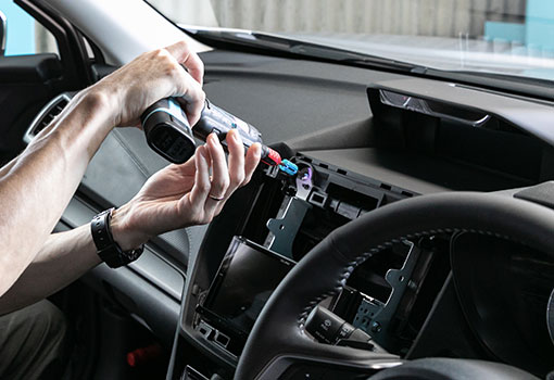 ナビ、ＥＴＣの取り付けもプロにお任せ下さい